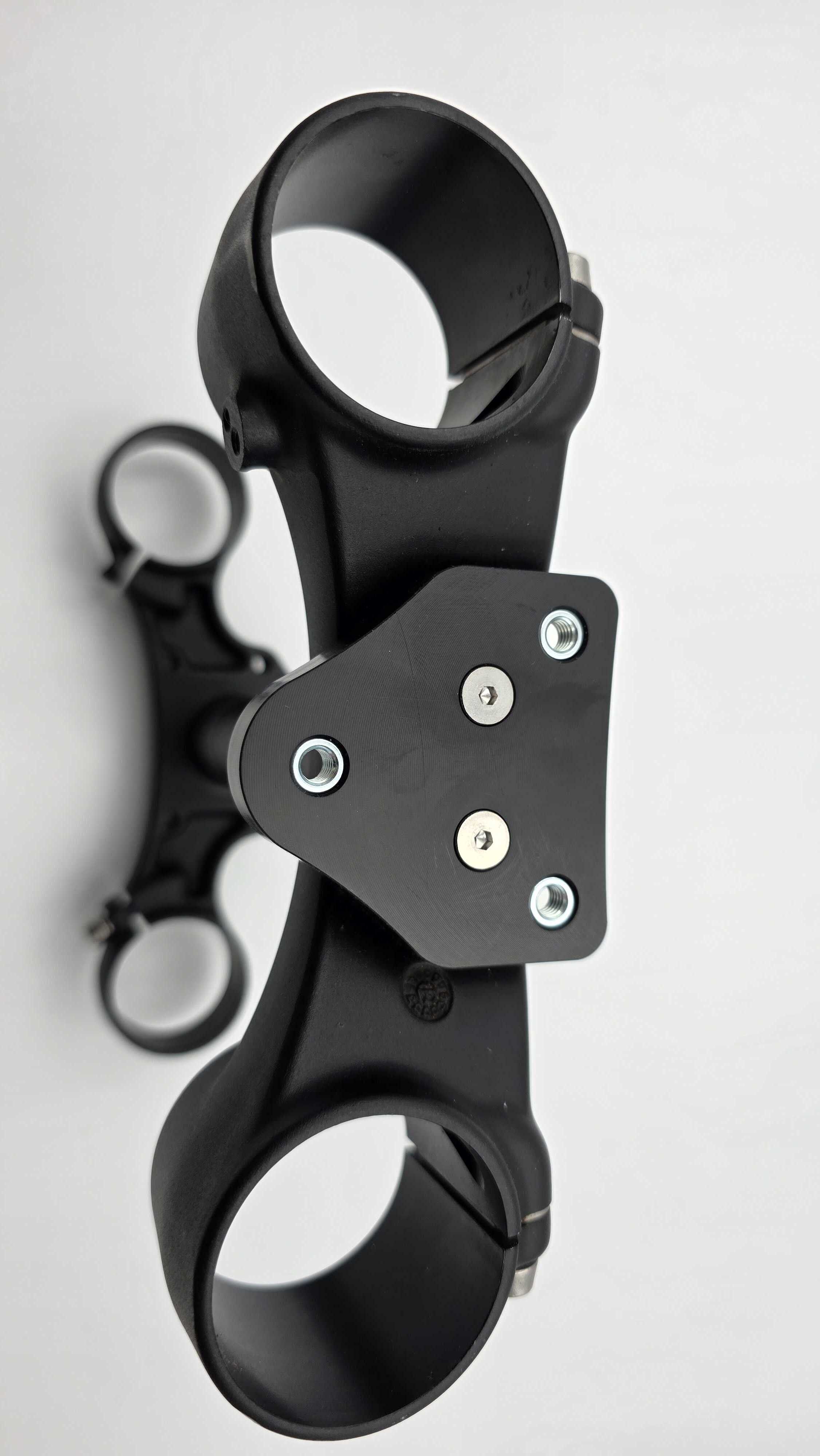 Stem Lock - W9 Fender Adapter Compatible - For forks without a fender mount on lower clamps.