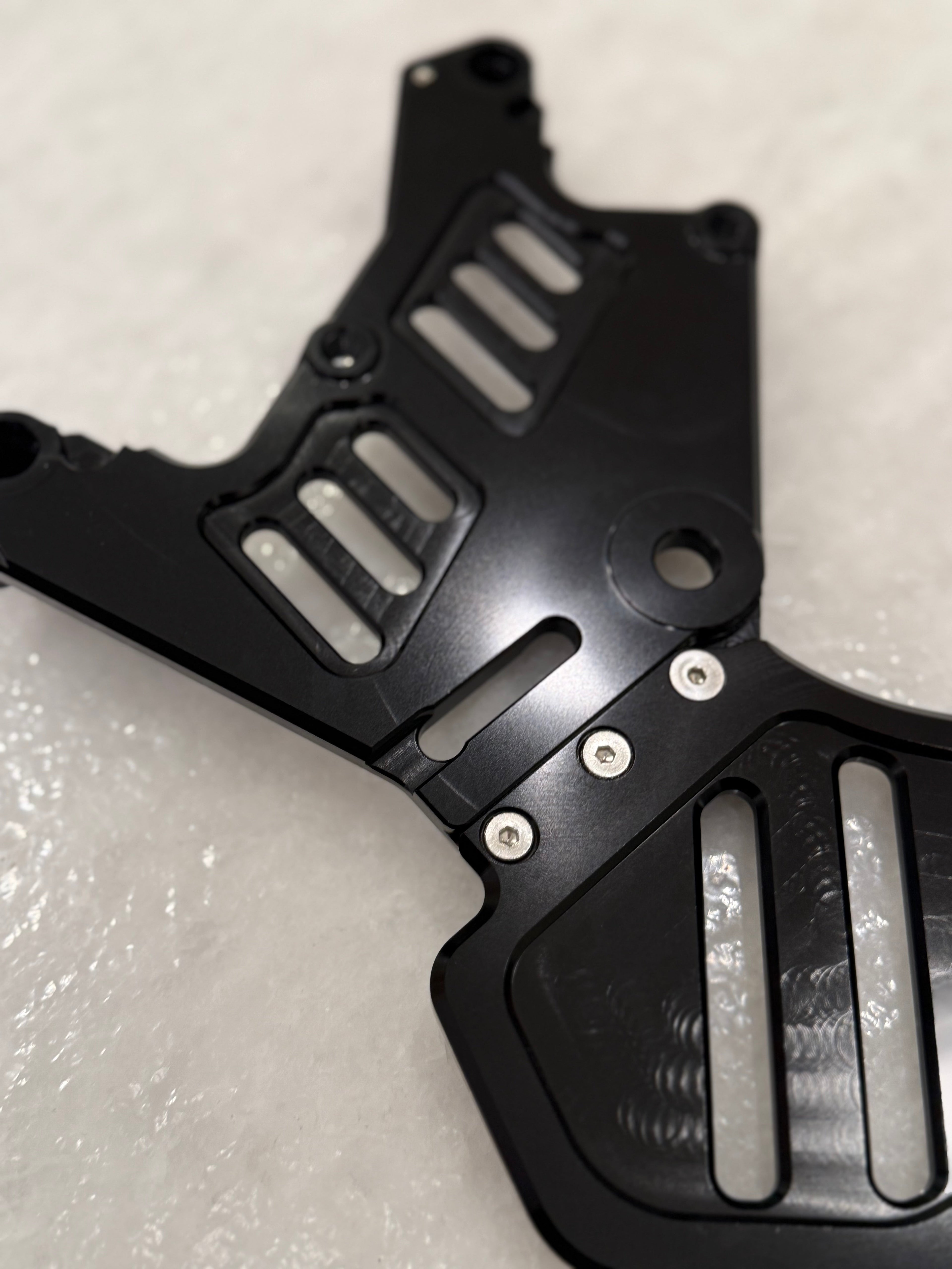 Metal E-Moto Dual Caliper Mount with rotor guard