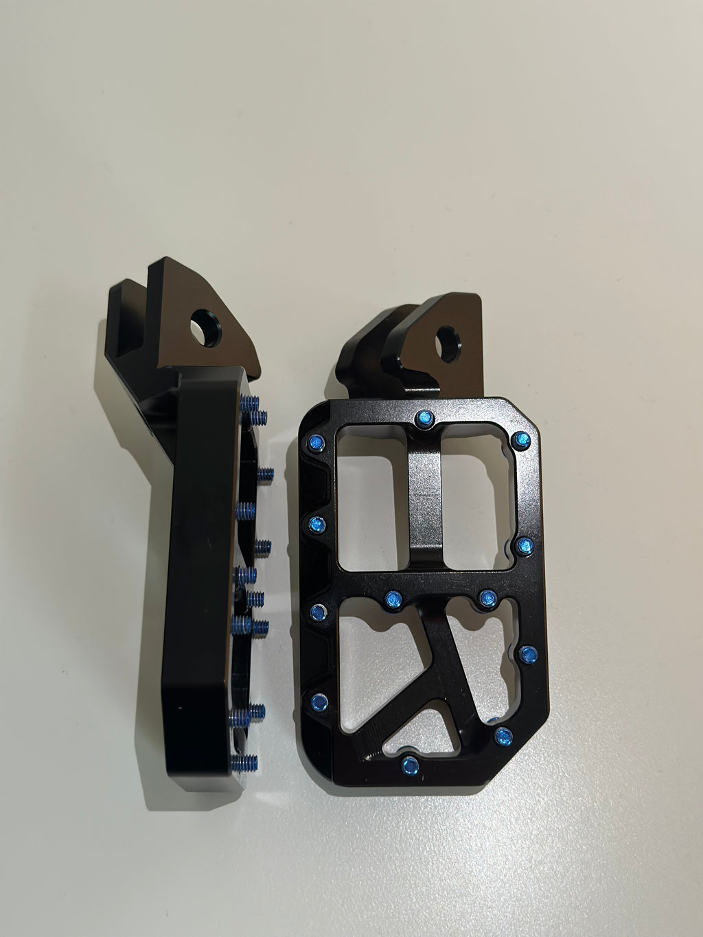 Mxp foot pegs