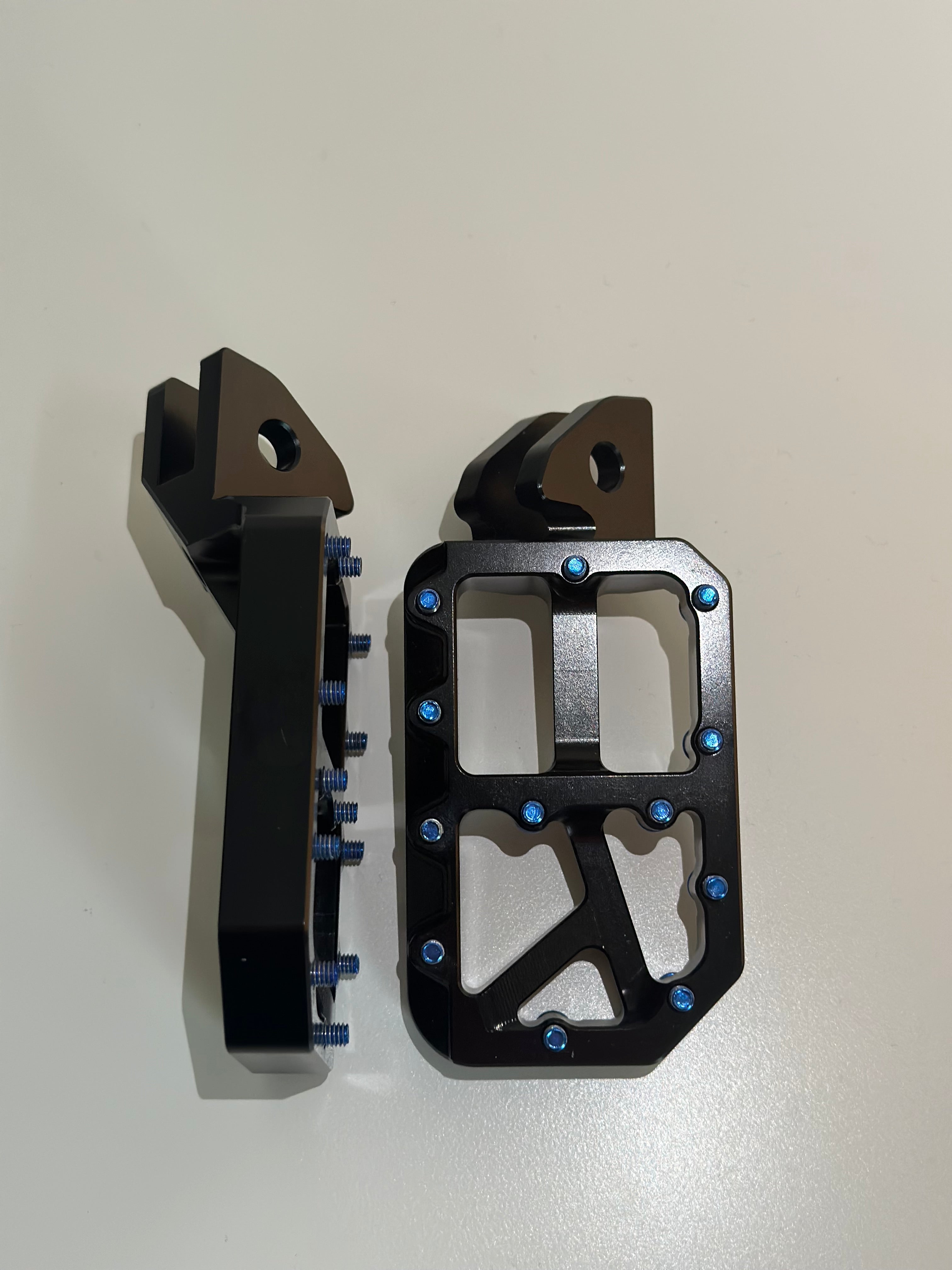 Mxp foot pegs