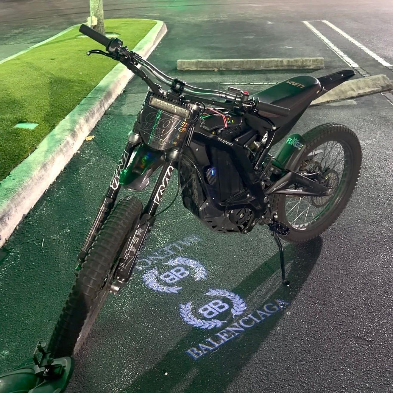 SurLight (Balenciaga)