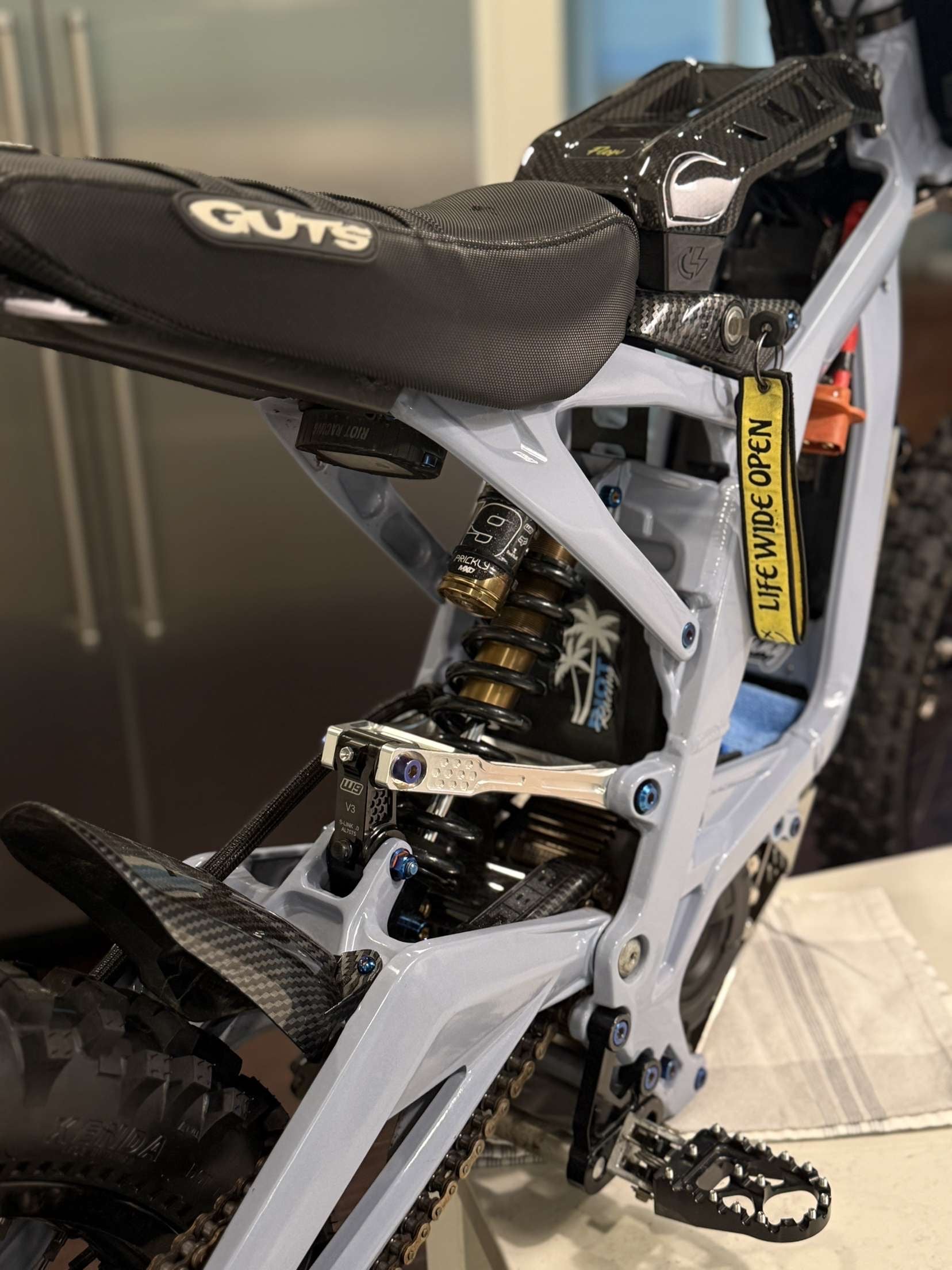 (SURRON) Riot CORE Light