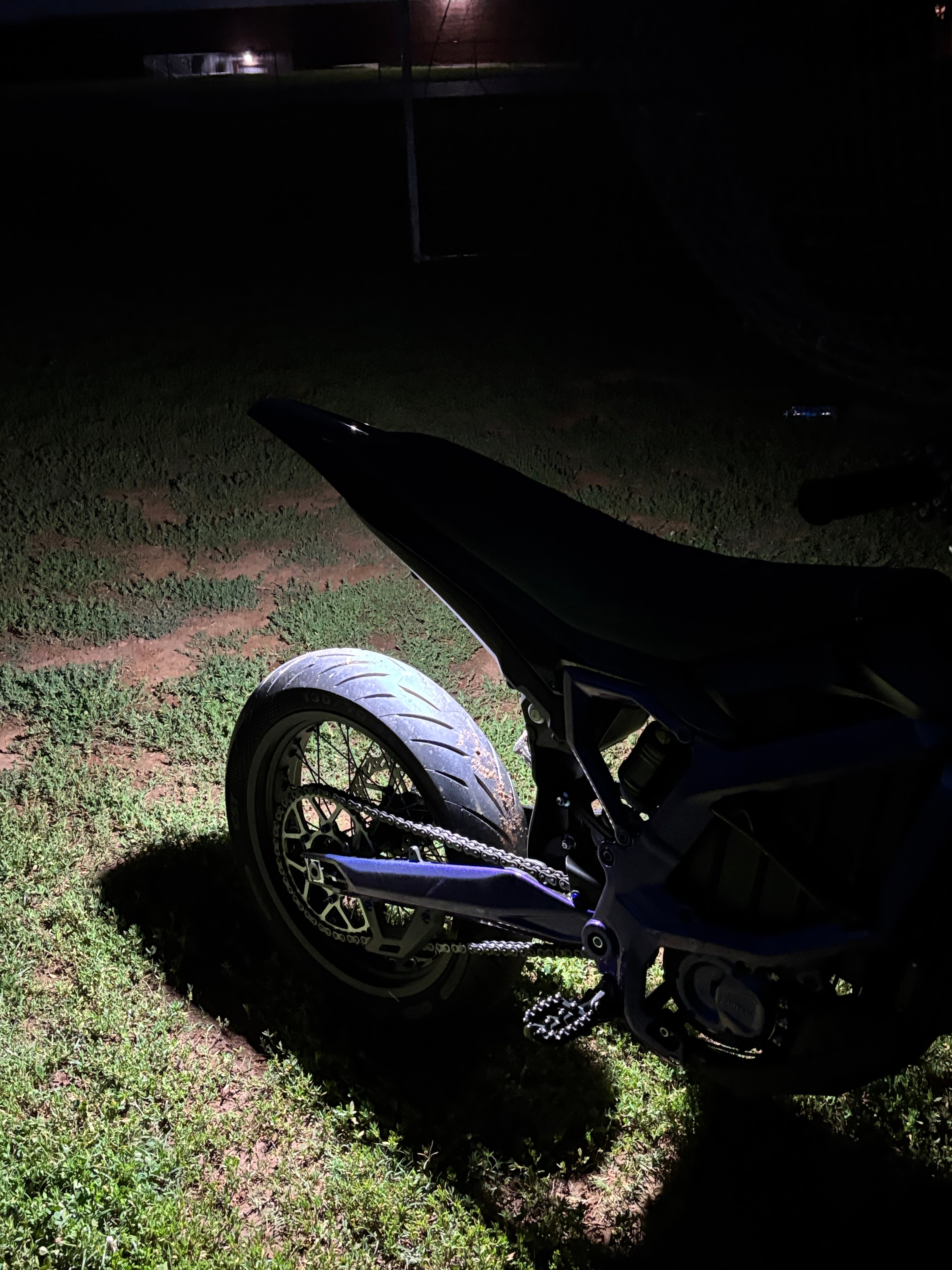 Plug &amp; Play Ultra Bee Rock Light