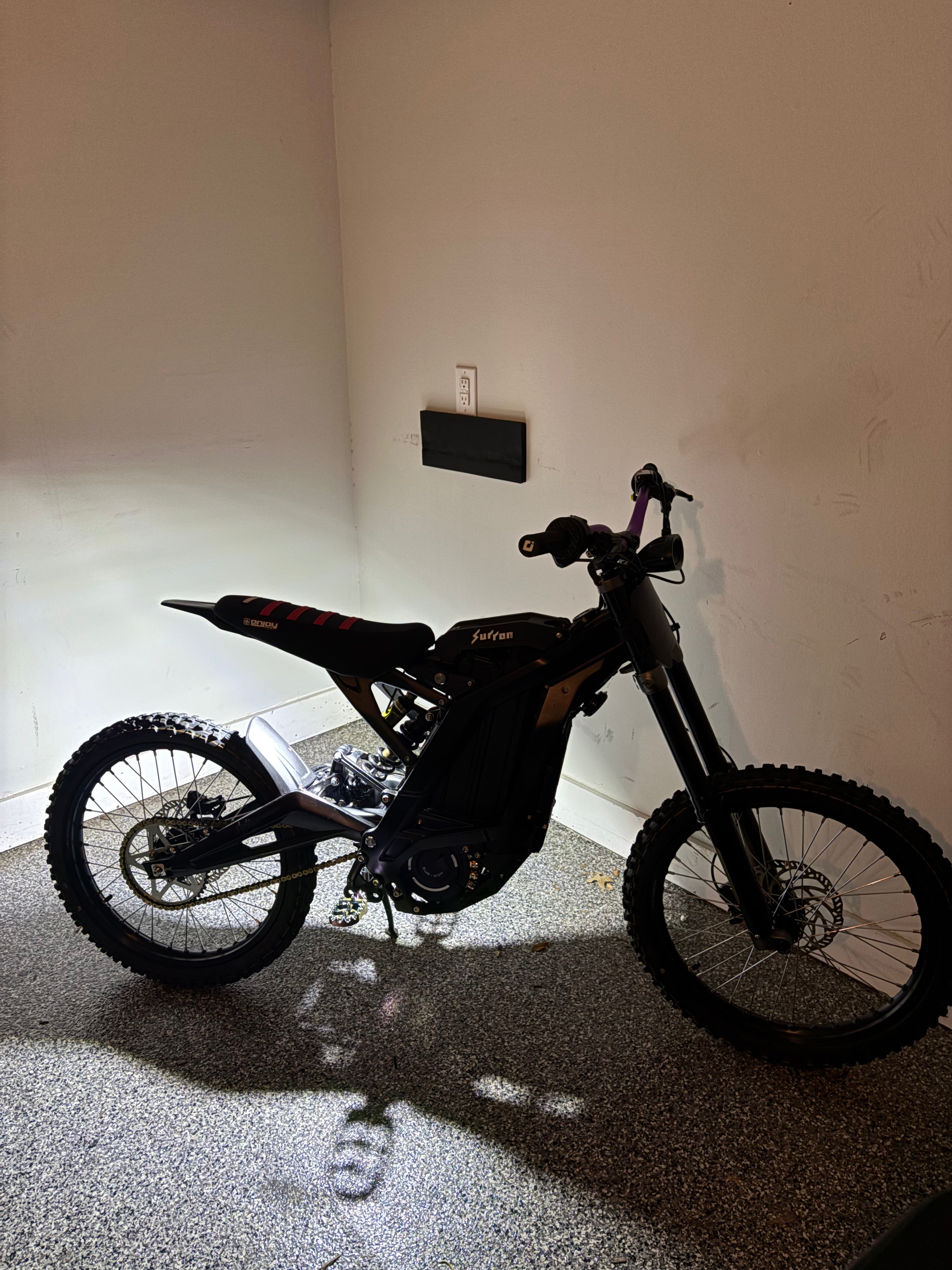 Plug &amp; Play Surron Light bee Rocklight