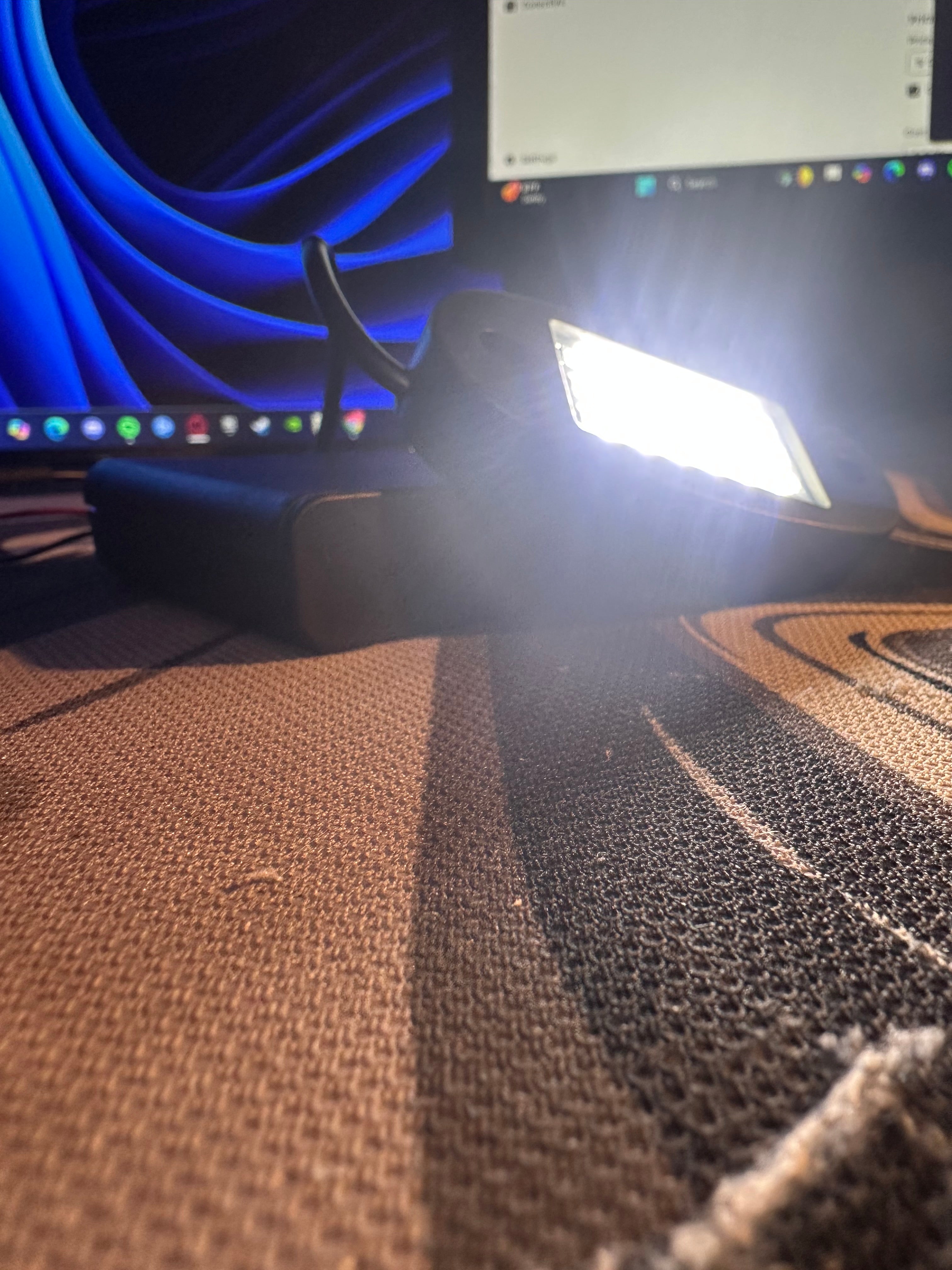 Battery powered Rocklight kit